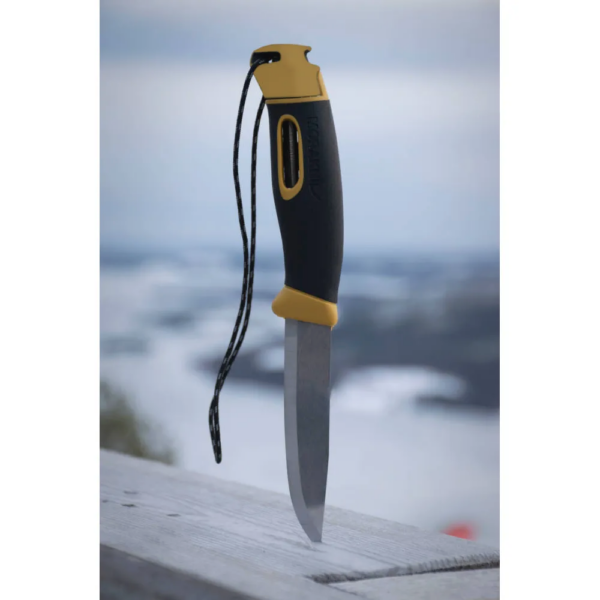 morakniv companion spark noz yellow firesteel